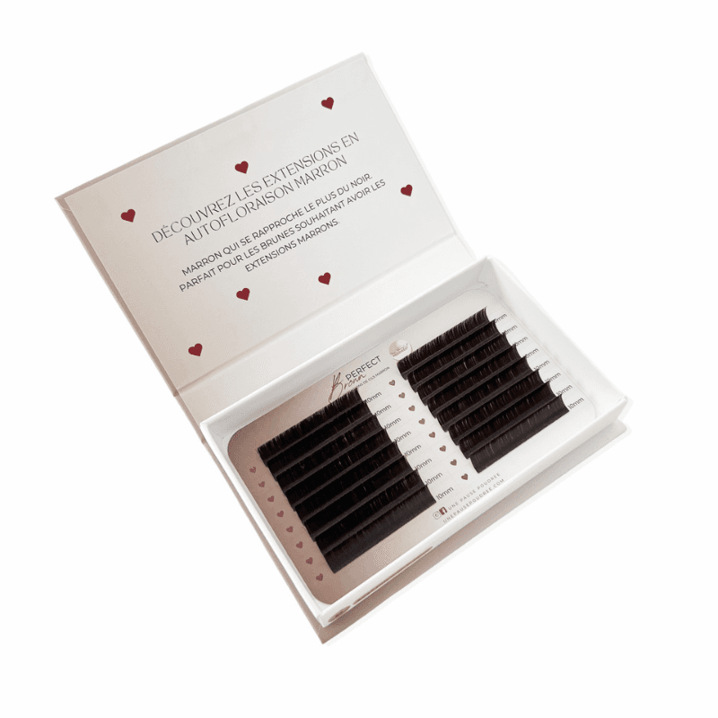 CILS MARRONS FONCÉ EN AUTOFLORAISON 0.07 C DU 6 AU 14 mixt